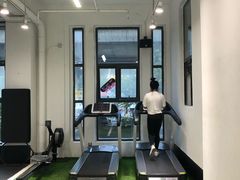 -汗水空间私教健身连锁(SM广场店)