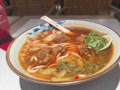 -鑫花溪牛肉米粉(凤凰街创始总店)