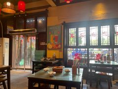 -富正毅三下锅·湘西韵味(天门山索道店)
