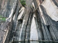 -绍兴东湖风景区