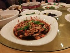 -山明水秀大饭店