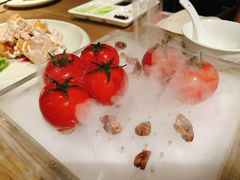 番茄脆菇沙拉-小大董·烤鸭(凤凰汇店)