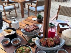 -三亚艾迪逊酒店·海滩烧烤 BARBACOA·现场乐队·浪漫晚餐·烧烤海鲜