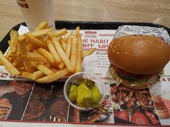 -The Habit Burger Grill 哈比特汉堡(爱琴海店)