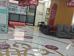 -雅悦齿科(顾村公园店)