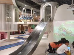 -meland club亲子乐园(石家庄万象城店)