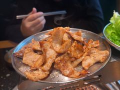 -韩烧牛中牛·甄选黑牛烤肉(黑金店)