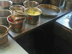 自助调料区-灌饼王总店(炸烧饼五条胡同店)