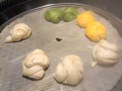发起来的小花卷-挂雪铁锅炖大鹅