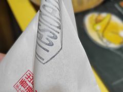 总统冰火波罗包-好好味港式菠萝包(師大夜市 港式甜品 手工麵包 港式下午茶 專業烘焙 港式茶飲 菠蘿專賣 特調飲品 外送 精緻下午茶)