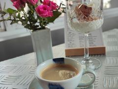 -穹六人间 people 6(岳阳路店)