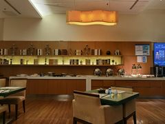 -上海浦东假日酒店