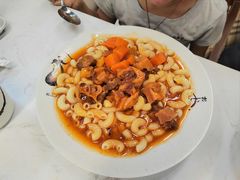 牛尾湯通粉-金多乐茶餐厅