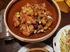 -丽华园·武汉地标楚菜餐厅(青山江滩店)