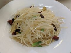 -十二饭点·川菜(北站圆融店)