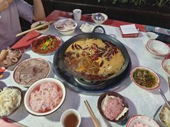 -厂花素芬九宫格火锅(益州大道店)