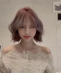 -环球蝶上美业连锁