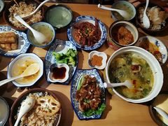 -裕鼎鲜·新中菜(金鼎广场店)