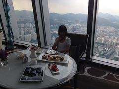 商户图片-瑞吉酒店·The Drawing Room闲逸廊·云端下午茶·夜奢Whiskey