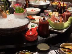 -花潮料理艺食馆(成都万象城店)