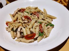 黑松露奶油鸡肉通心面-Magnet磁食(愚园路店)
