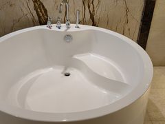 -三亚亚龙湾五号度假别墅酒店