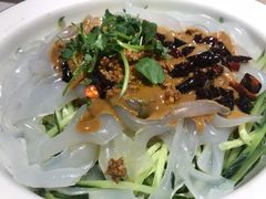 -老码头黑皮肘子锅包肉(赣水路店)