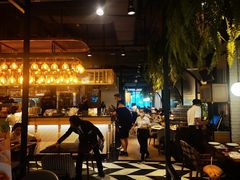 -KUB KAO' KUB PLA(Central World Plaza)
