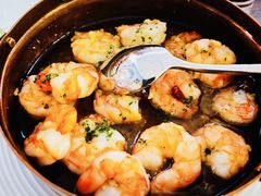 橄榄油香蒜虾仁-ELROJO红·西班牙餐厅(中骏世界城店)