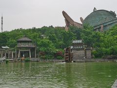 -茅山东方盐湖城景区