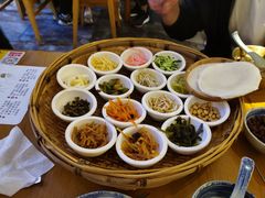 -包整·丝娃娃(一览甲秀楼风景店)