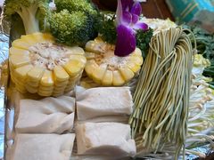 -老鼎万春卤菜(五代传承创始老店)