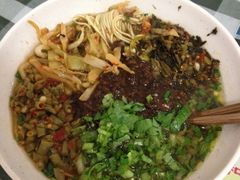 排骨粉&nbsp;肉丝粉&nbsp;牛肉粉&nbsp;牛杂粉-易裕和·长沙米粉(友谊路店)
