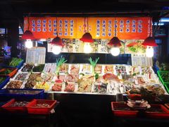 -六合夜市