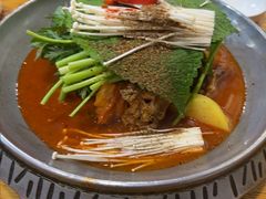 -喇喇排骨火锅·传统韩式脊骨汤(望京西园总店)