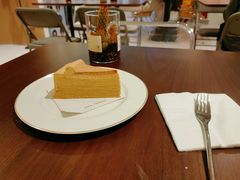 -Fridi Patisserie Cafe