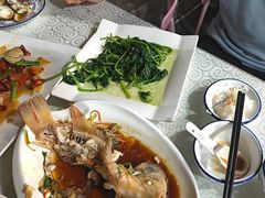 -范饭椰林川湘味海鲜·椰子鸡(三亚湾椰梦长廊店)