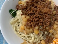 -熊面妈老面馆