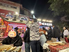 -刘姐啤酒鱼民族演艺餐厅(西街总店)