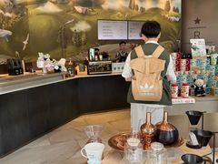 -星巴克臻选(成都太古里店)
