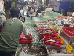 -拉威海鲜市场