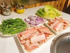 生菜-东北烤肉(钟鼎名悦店)
