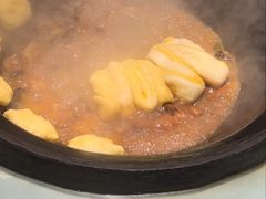 -鱼窝棚柴火铁锅炖(富山屯店)