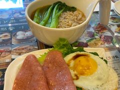-香港新记茶餐厅(湖墅南路店)