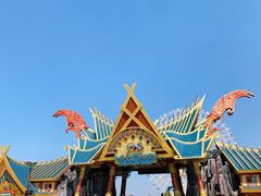 -七彩云南欢乐世界