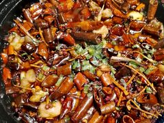 石锅牛蛙-陈麻婆豆腐总店