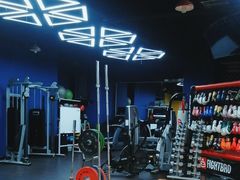-成杰格斗·拳击·柔术·防身术(建设路店)