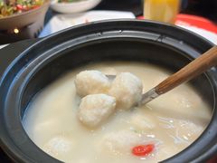 -魏铭鱼头捞饭(晋阳路店)