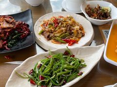 -隔壁老王·家常云南菜(花巷店)