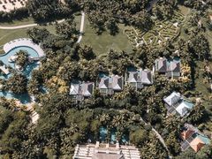 -海南清水湾莱佛士酒店